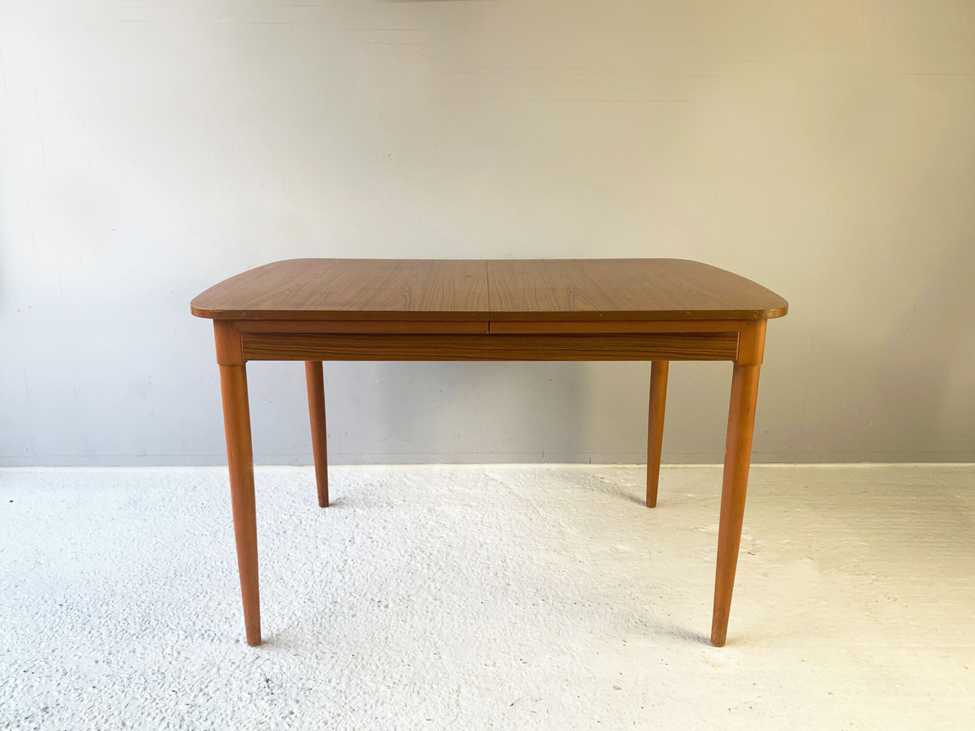 Table à manger extensible du milieu du siècle des années 1970 par Schreiber Furniture