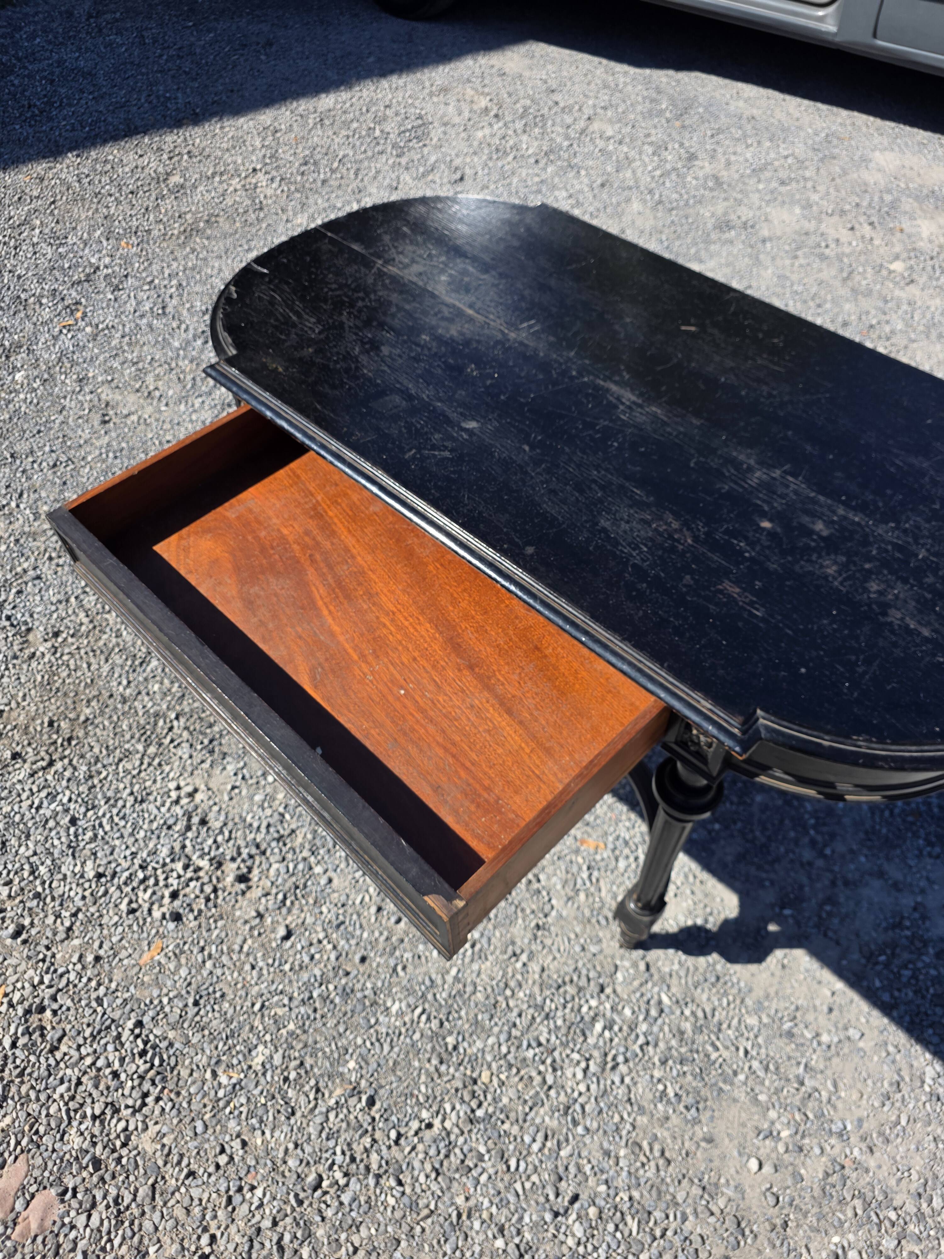 Napoleon III oak table