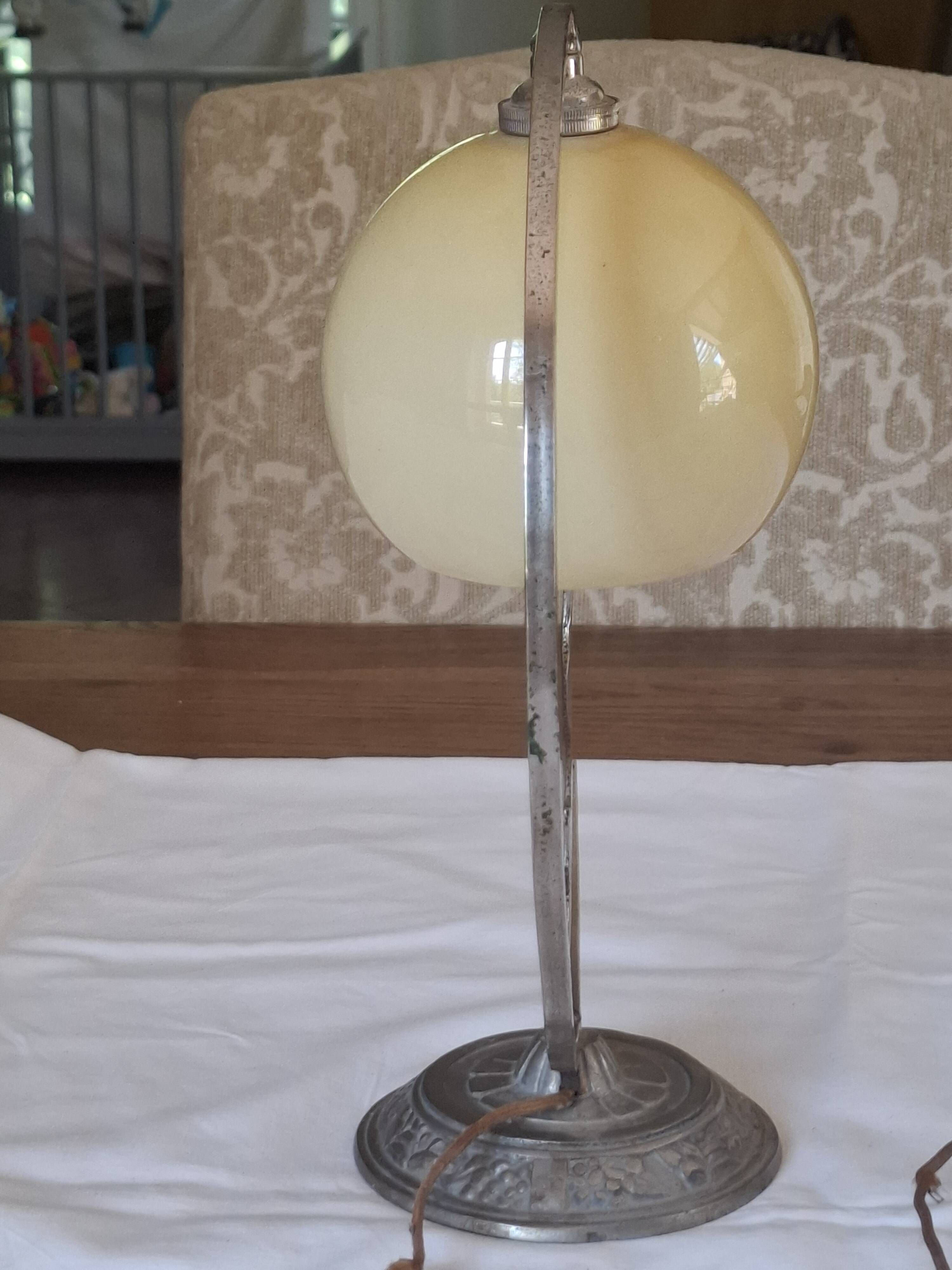 Bedside lamp