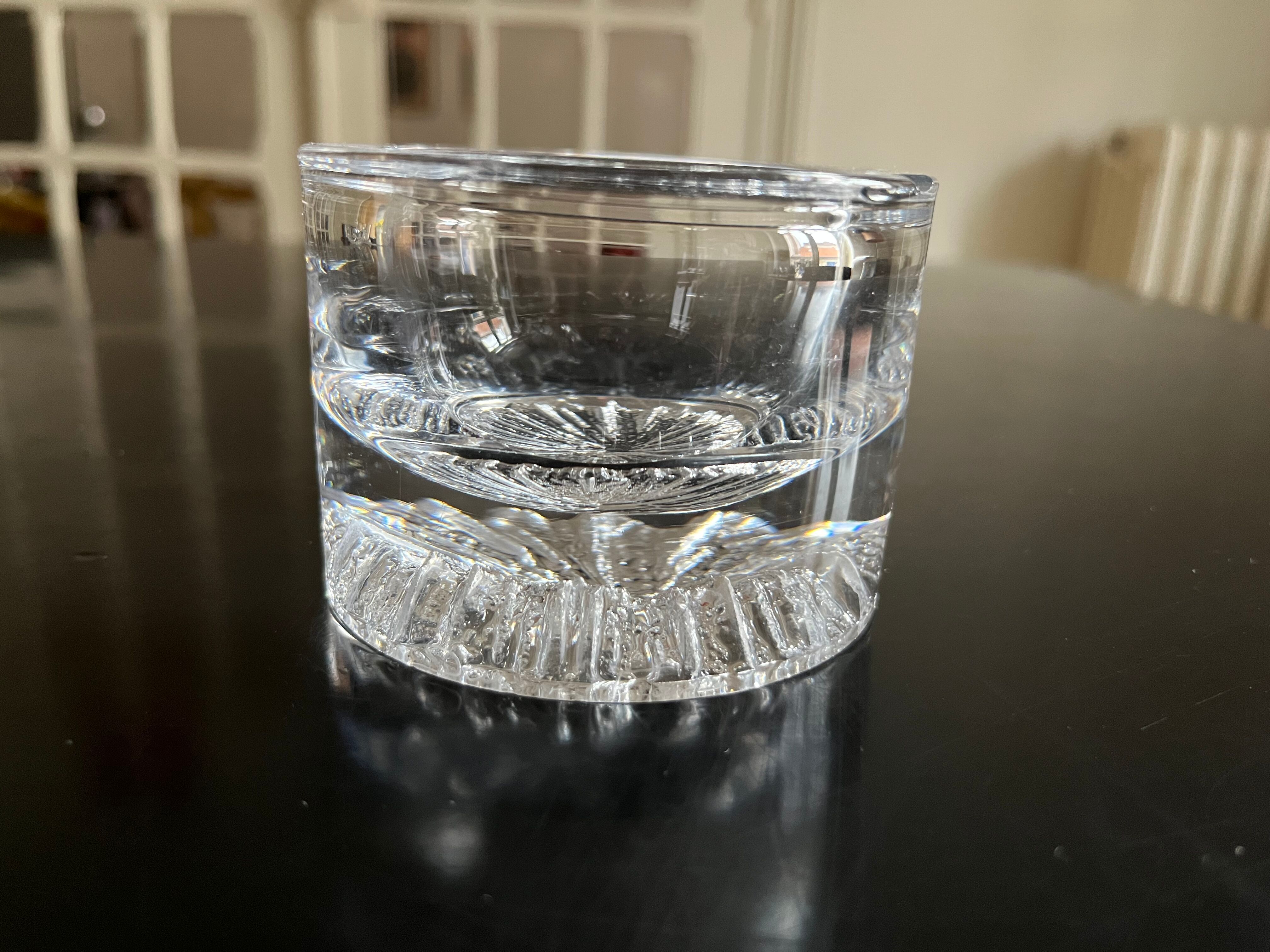 Round ashtray Daum crater model