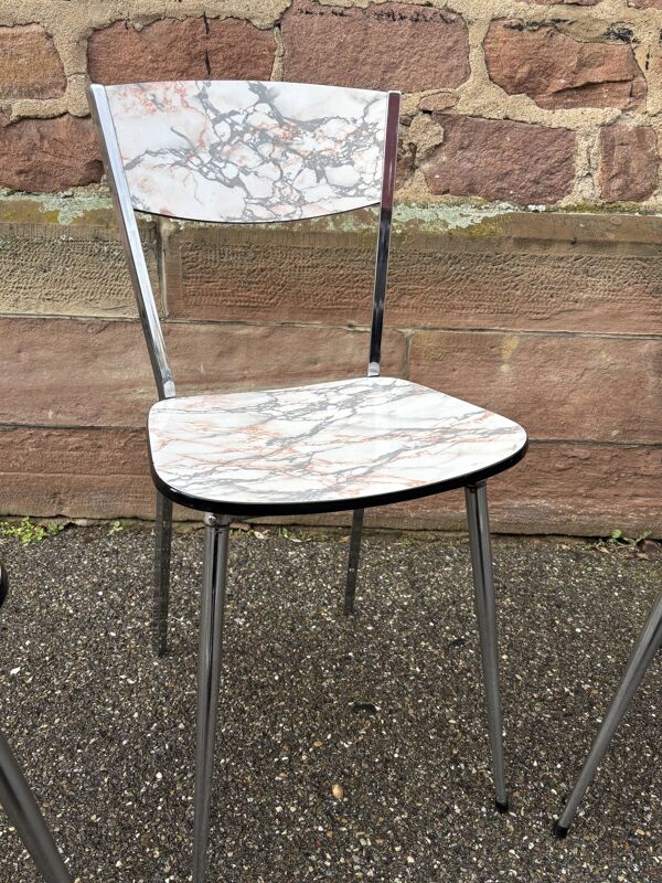 4 chaises en formica aspect marbre, France années 1950-60