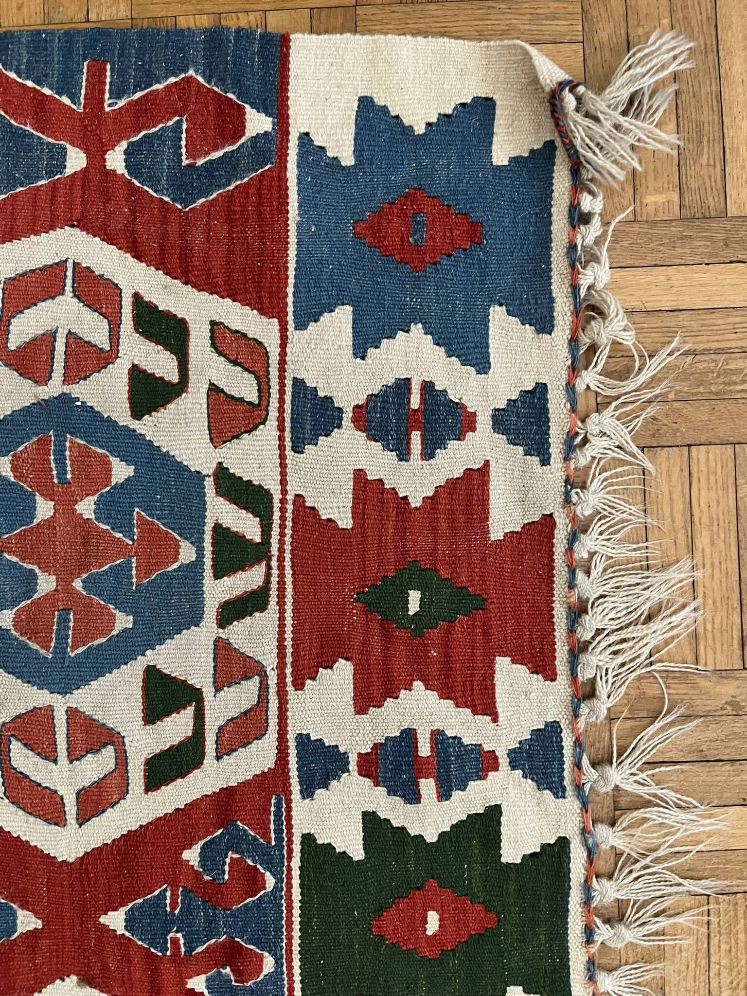 Ancient Turkish Kilim rug handwoven – geometric patterns 98x96 cm