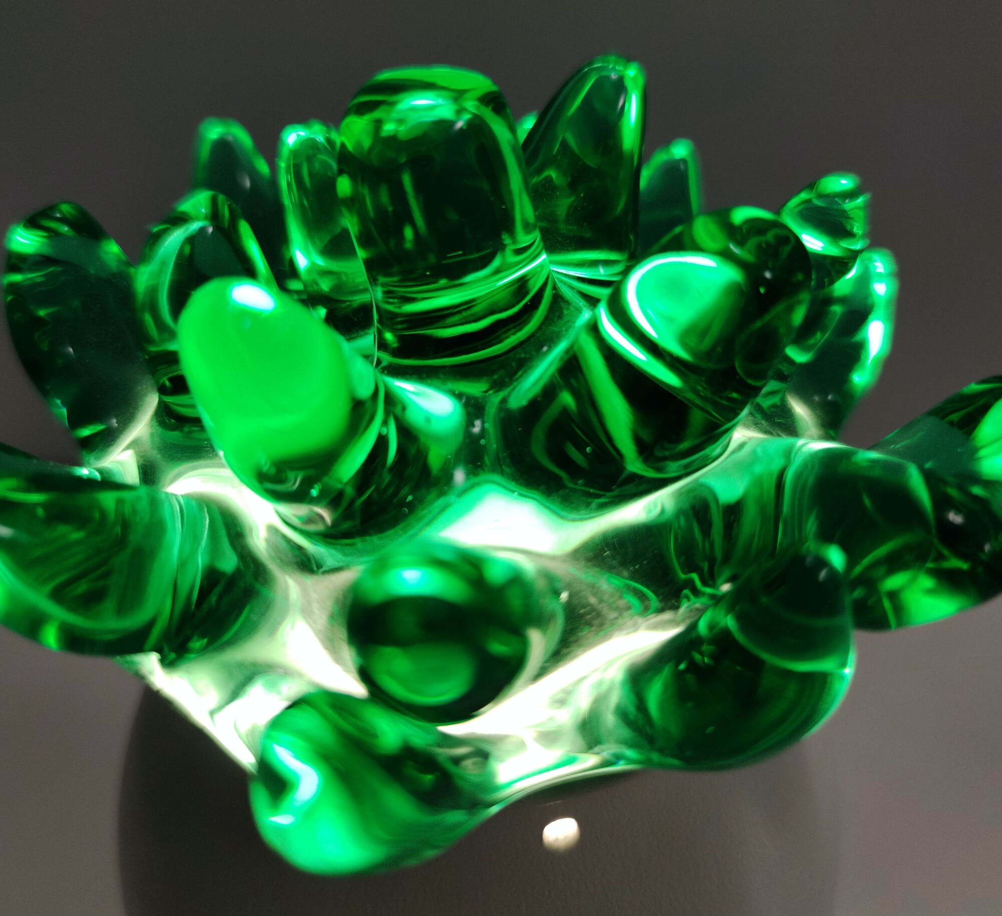 Postmodern Green Murano Glass and White Aluminum Table Lamp, Italy