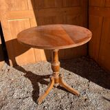 Table d’appoint en noyer XIXème