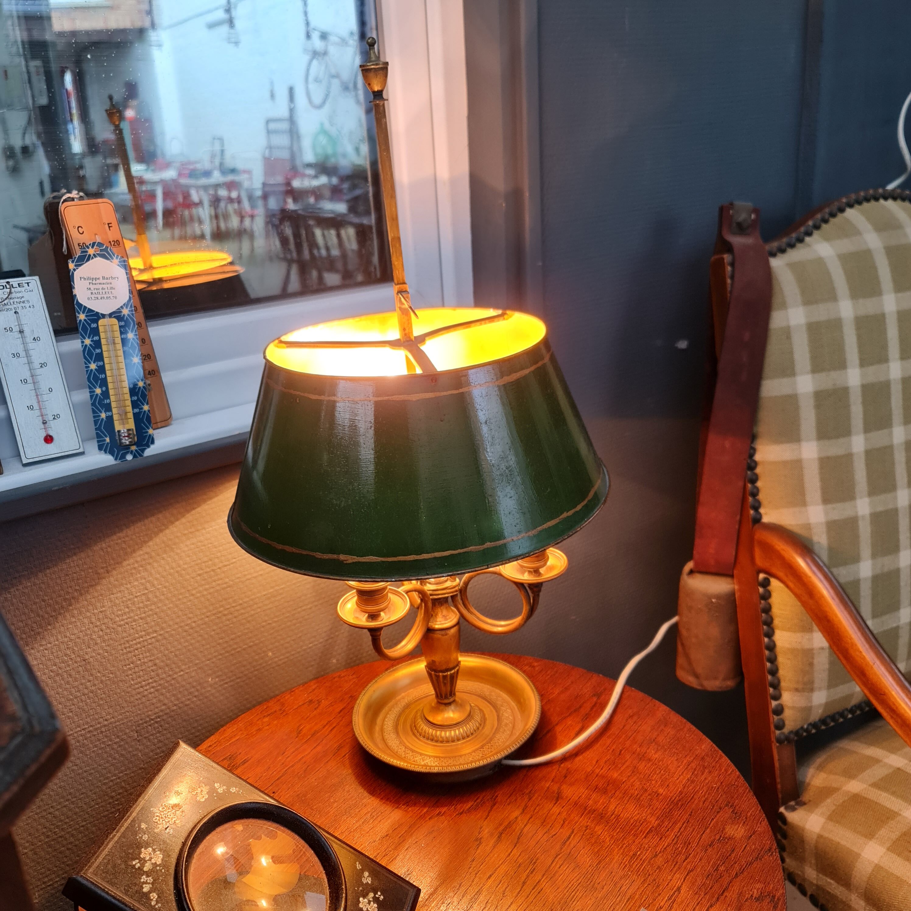 Old lamp hot water bottle bronze and sheet metal three fires