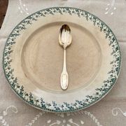 large round dish in opaque Gien porcelain, Montigny pattern