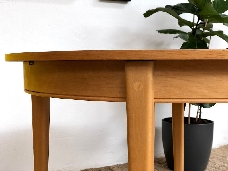 Scandinavian table 100.5 cm