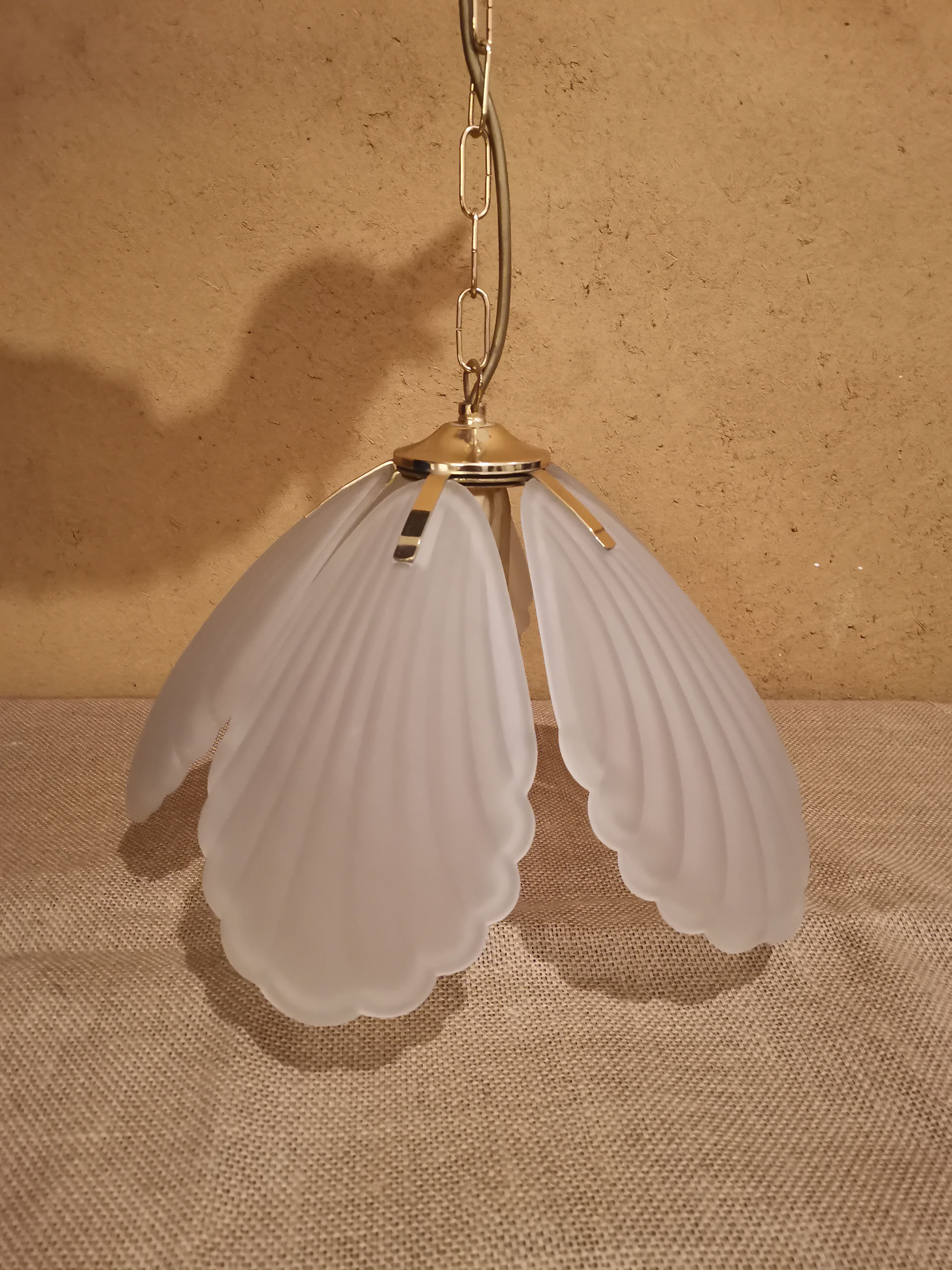 Suspension tulip glass paste and brass