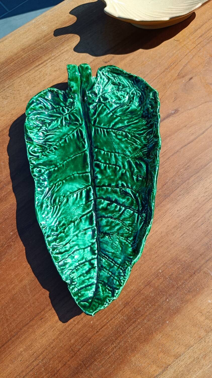 Leaf slip dish