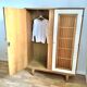 Armoire bois et rotin