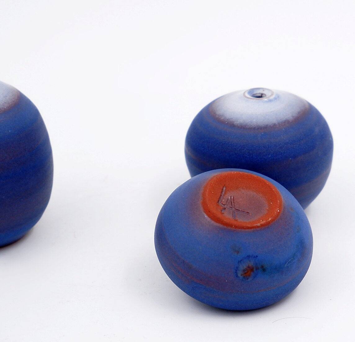 Set of 3 vintage blue miniature ceramics by Antonio Lampecco - Belgium