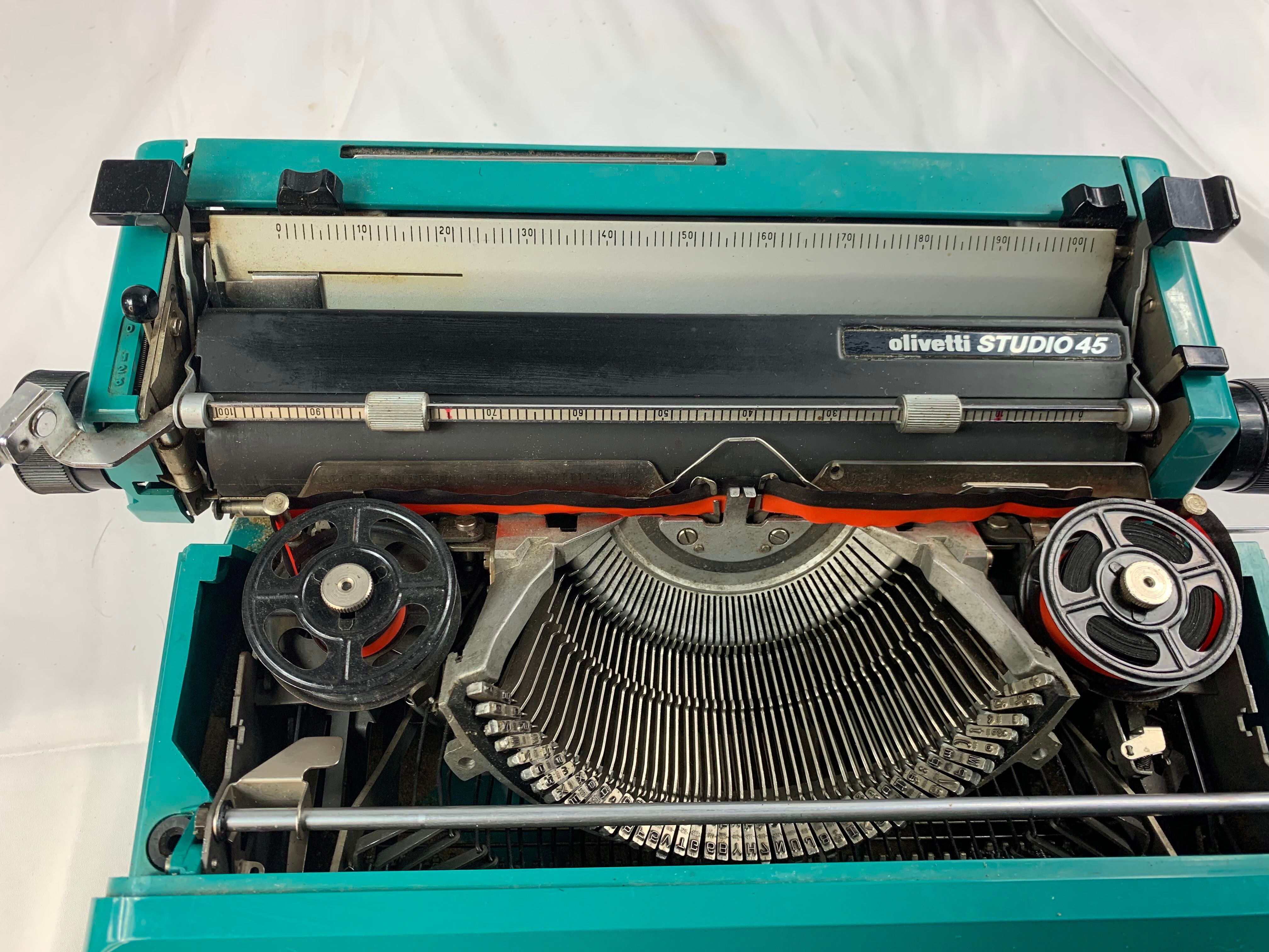 Typewriter Studio 45, Ettore Sottsass for Olivetti