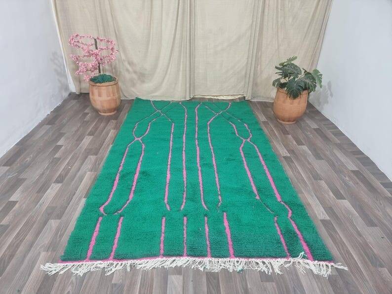 Traditional handmade Berber rug 2/3 m