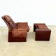 Fauteuil et ottoman cuir havane  P60