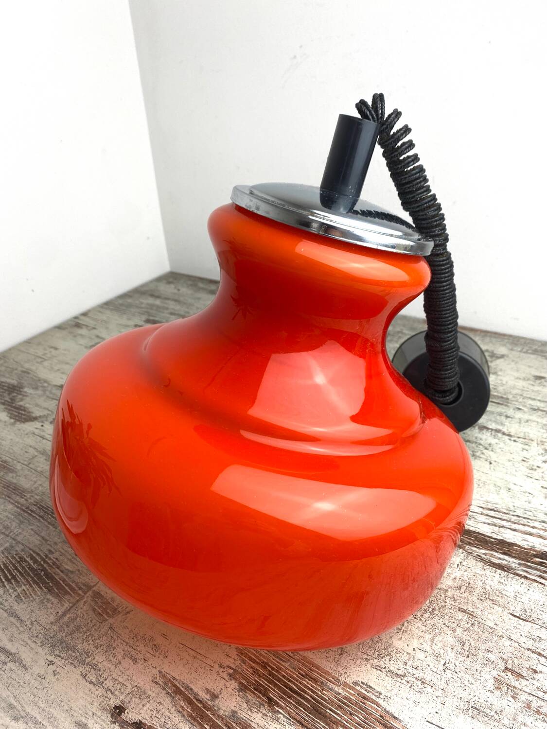 Orange opaline suspension