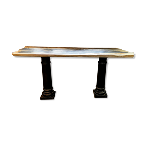 console en bois pétrifié