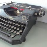 Rooy United 40 typewriter