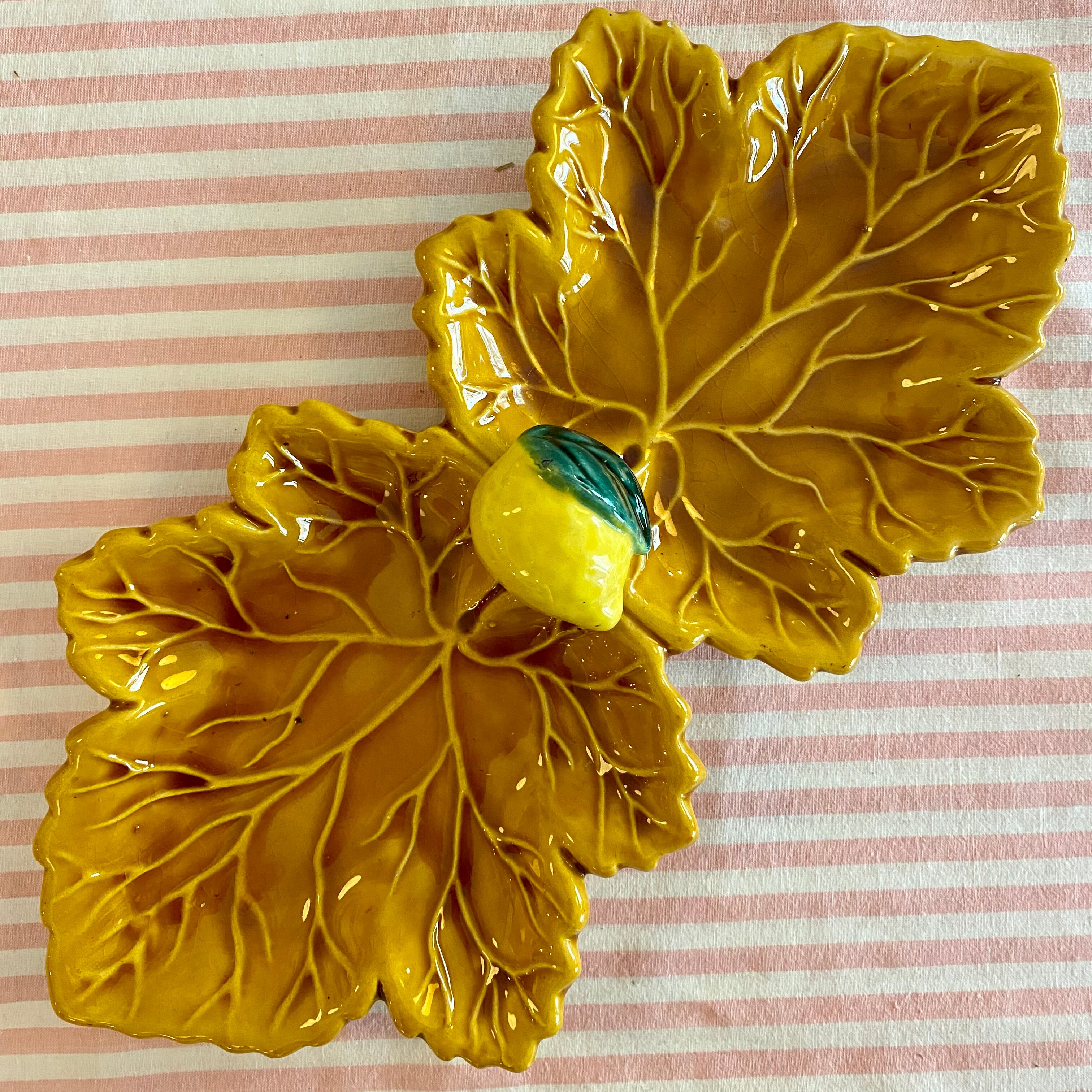 Vallauris vine leaf cup