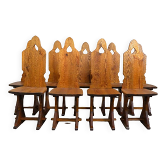 set of 9 gouge-worked pine chairs, 1970