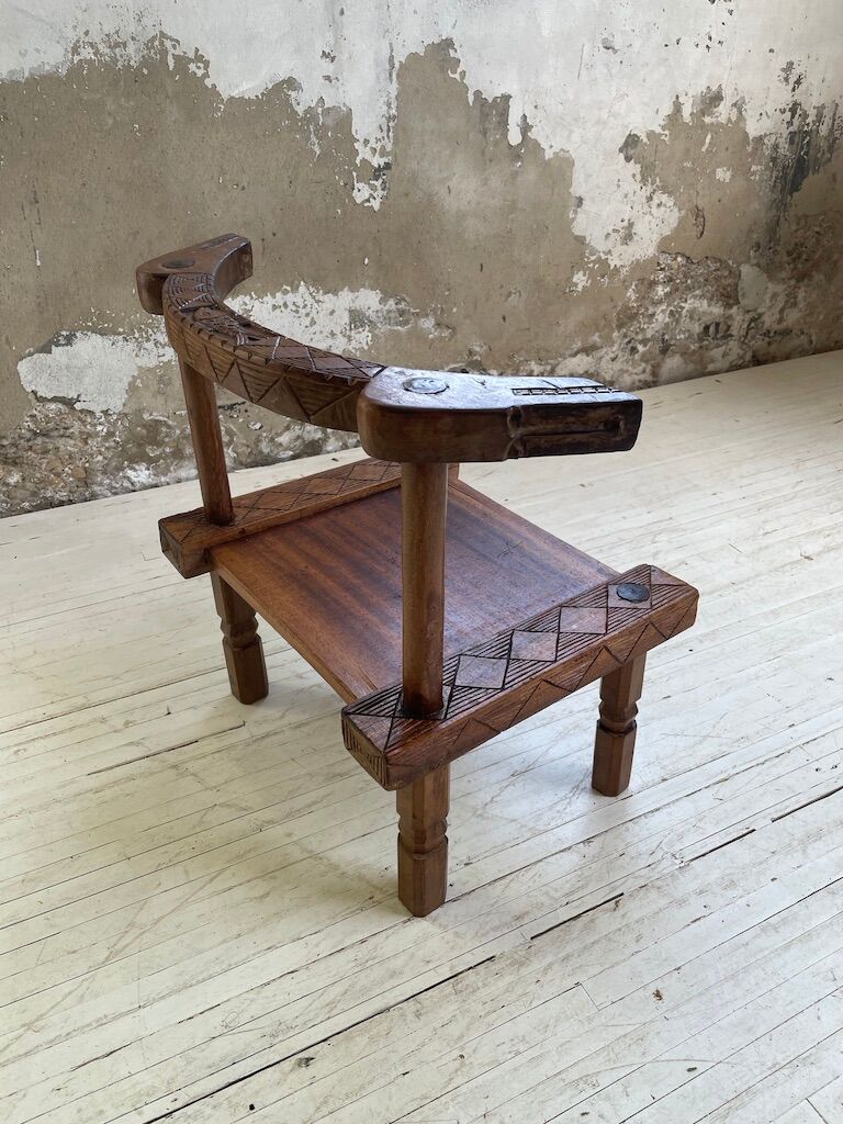 Low chair côte d'ivoire