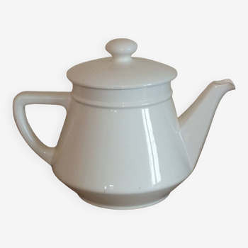 Vintage white Villeroy and Boch Mettlach teapot