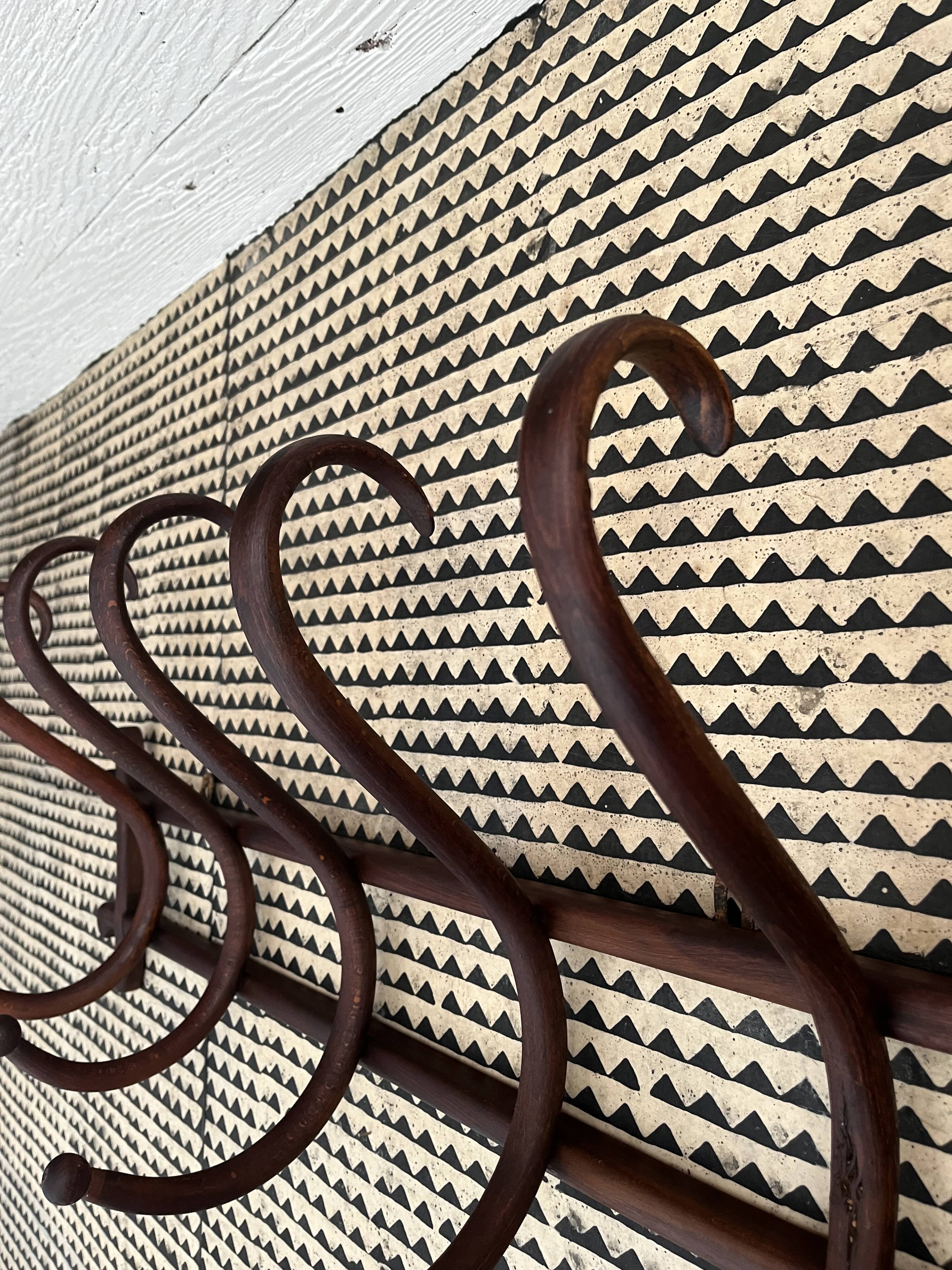 Thonet coat rack - Excellent condition