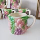 Set of 6 cups + teapot in slip
