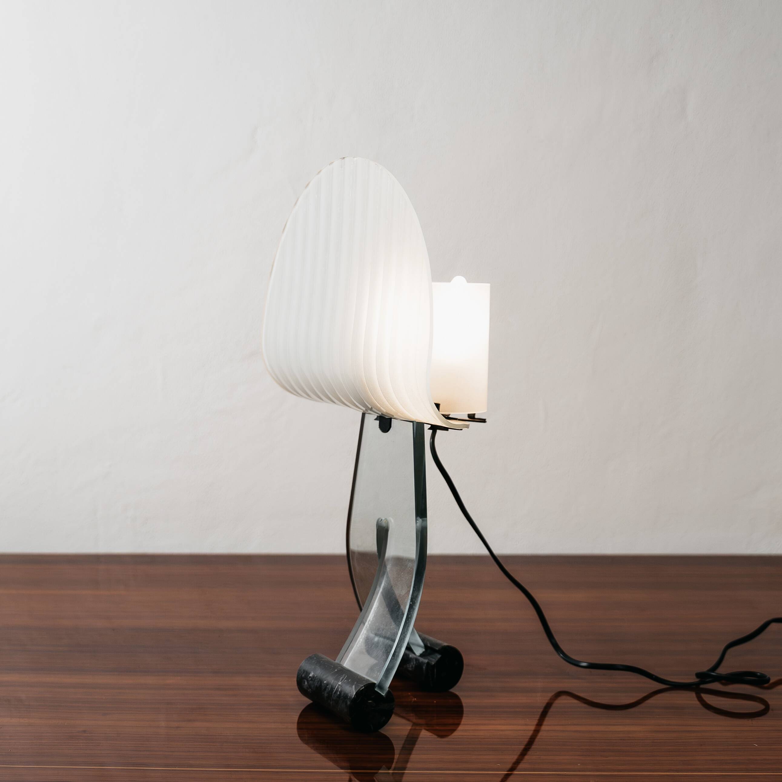 Lampada Da Tavolo Silhouette Design Table Lamp Marble & Glass 1980’s P