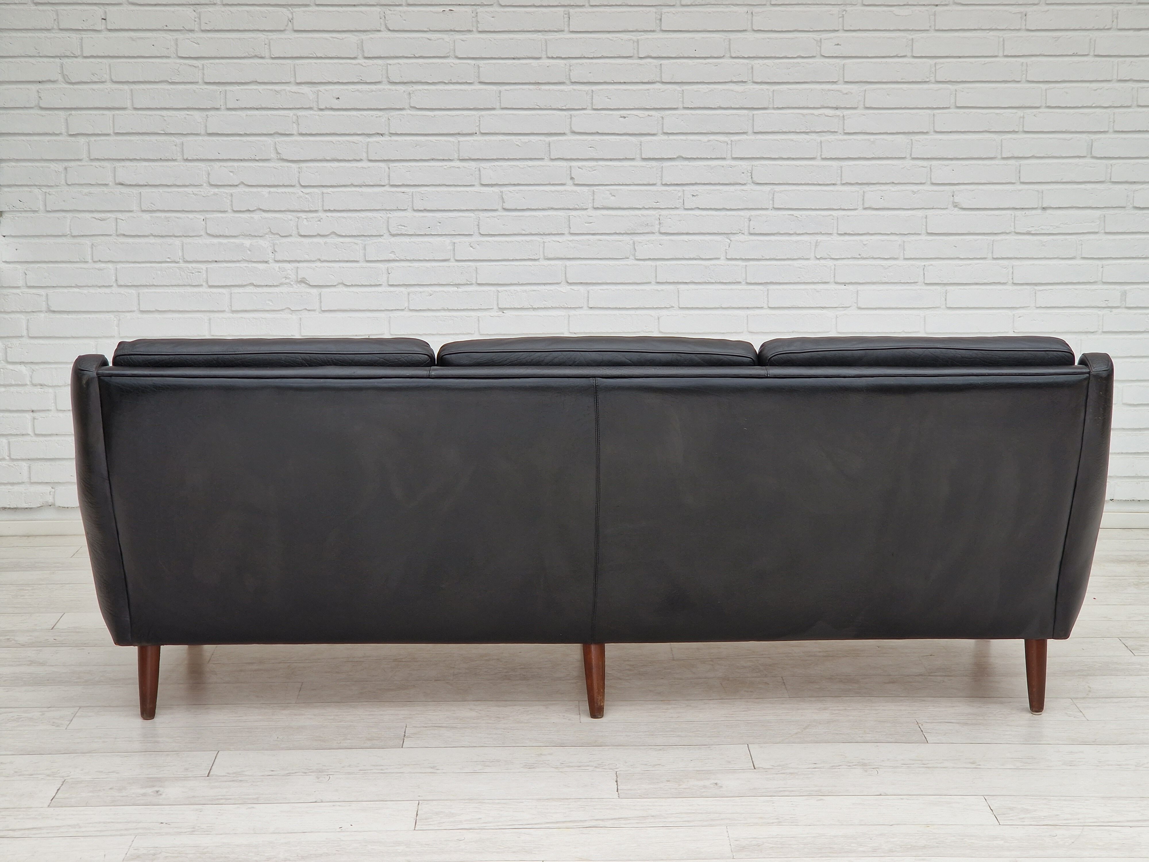 Sofa Vejen Polstermøbelfabrik, 1970s, Danish design