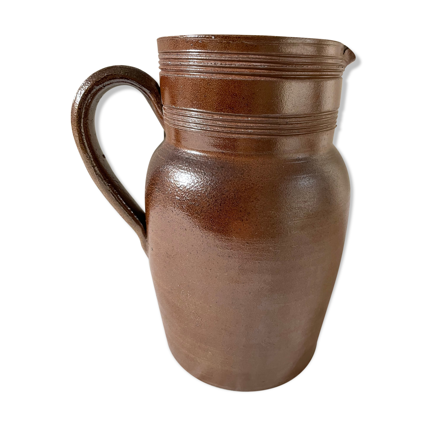 Stoneware pot