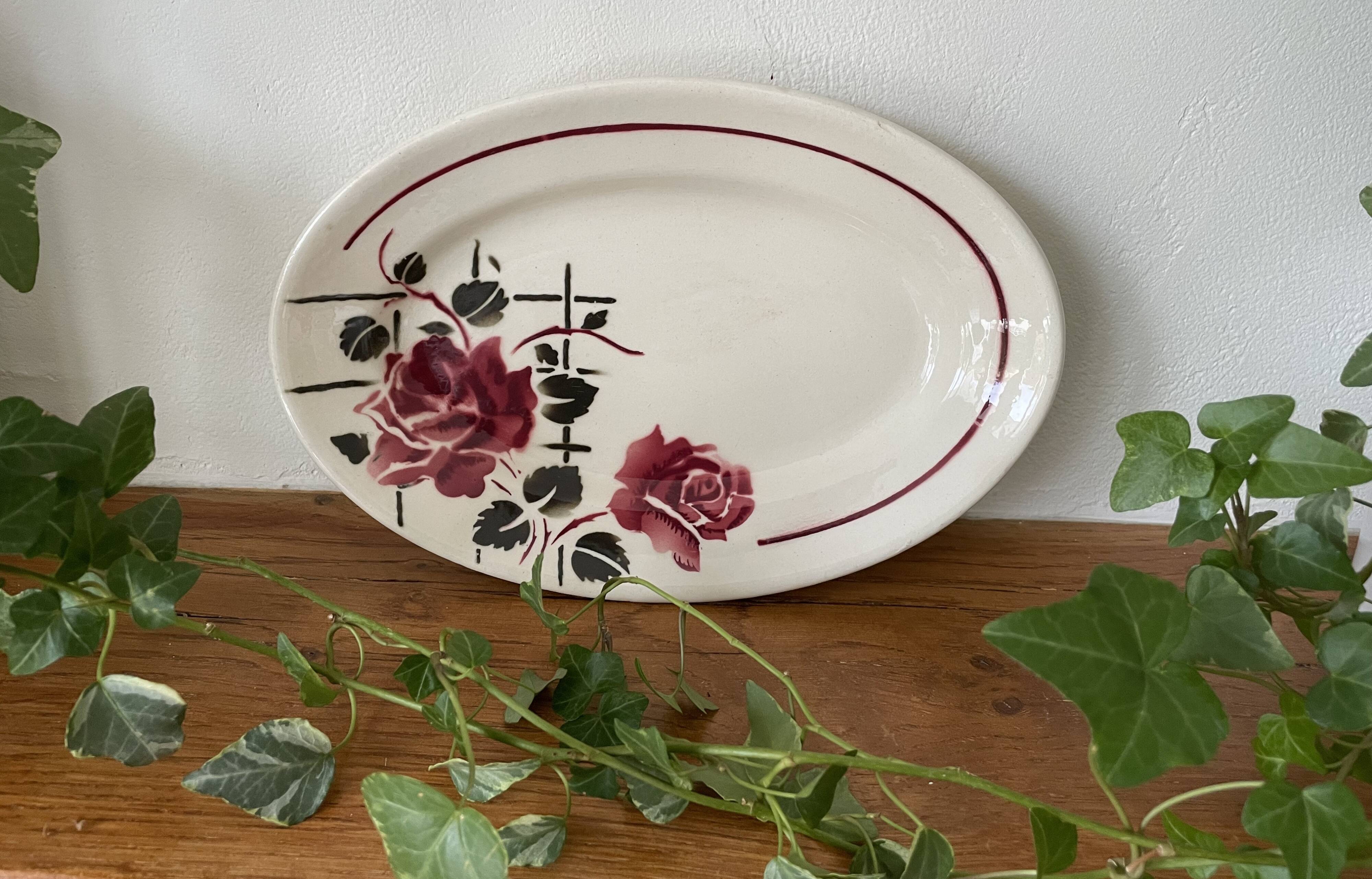 Antique butter dish in Badonviller earthenware.