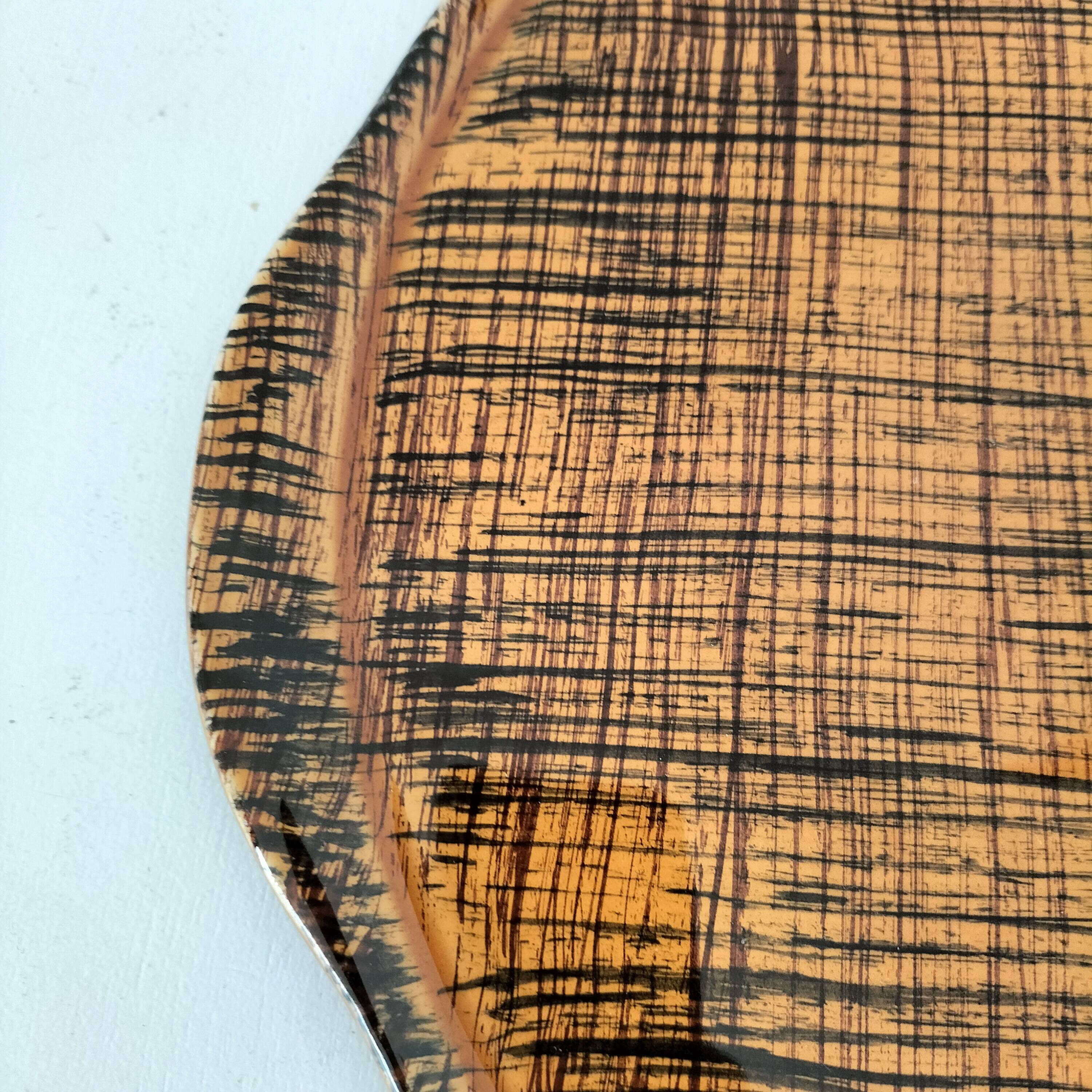 Saltworks earthenware dish, Duras model