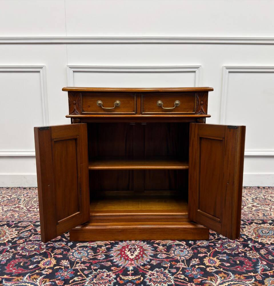 Classic English Office Cabinet File Cabinet