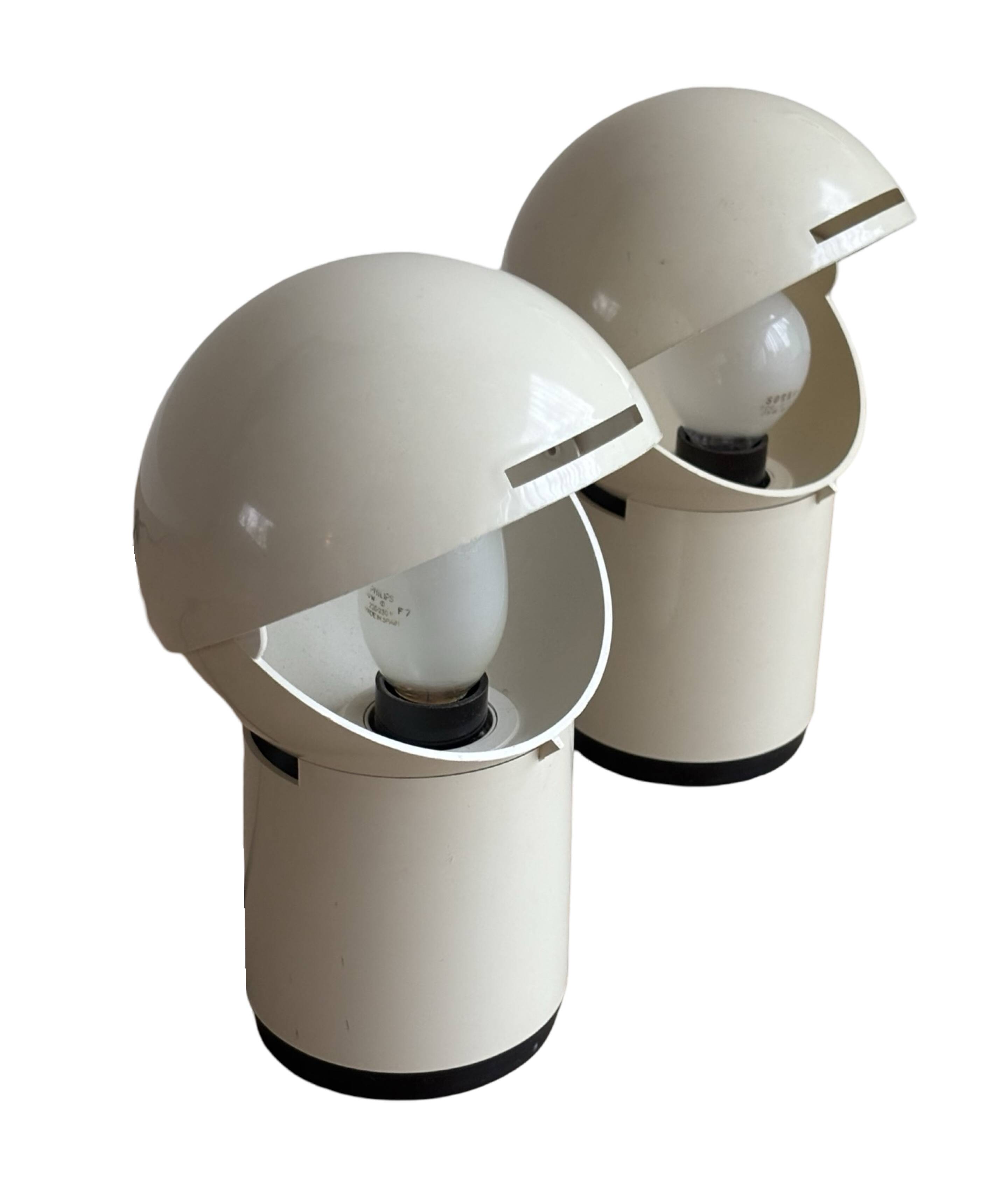 Set of two Vintage 'Pac-Man' Asteroidi Siberin Caronno table lamp Italy 70's design