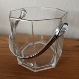 Ice bucket