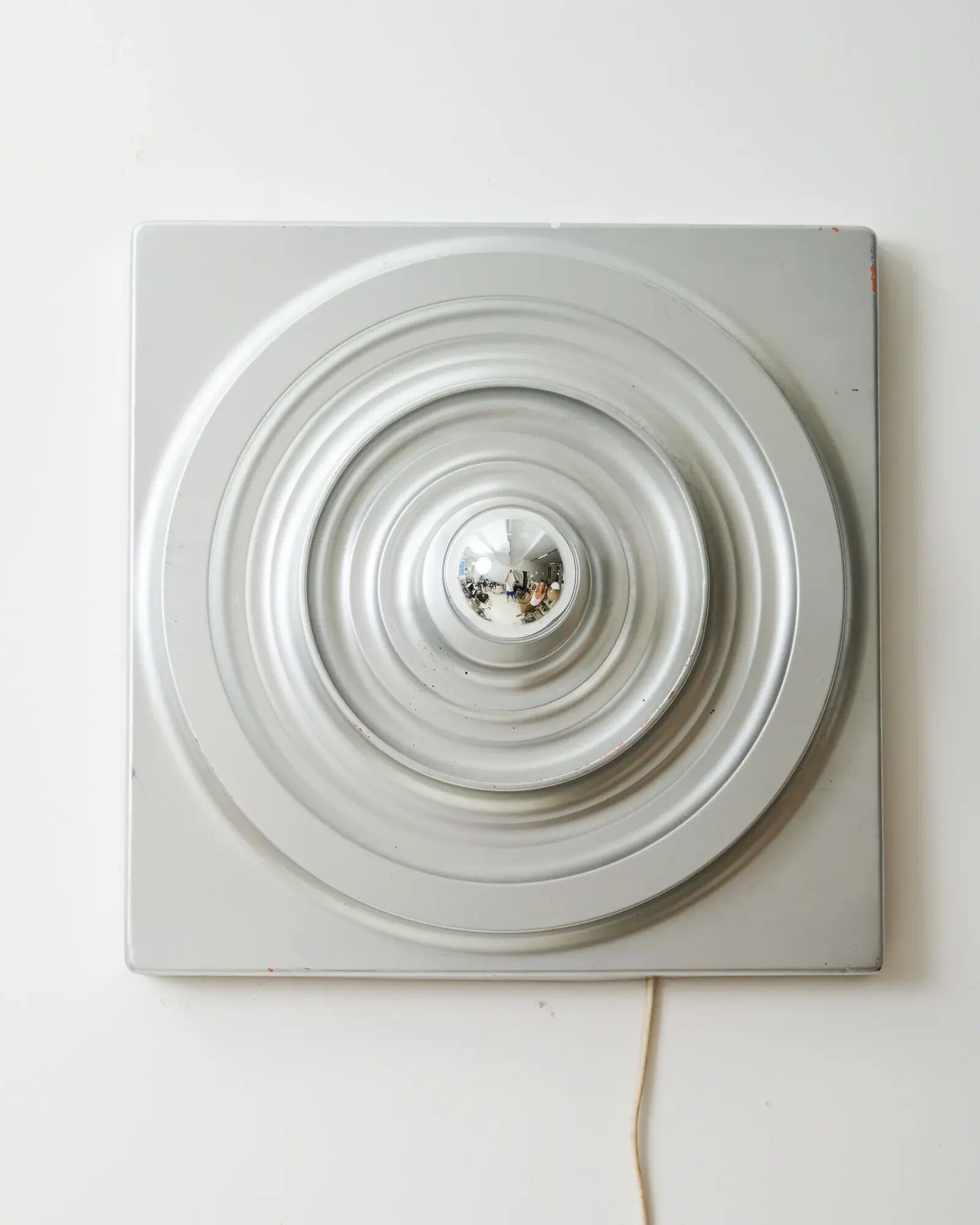 Applique en plastique chromé, 1980s
