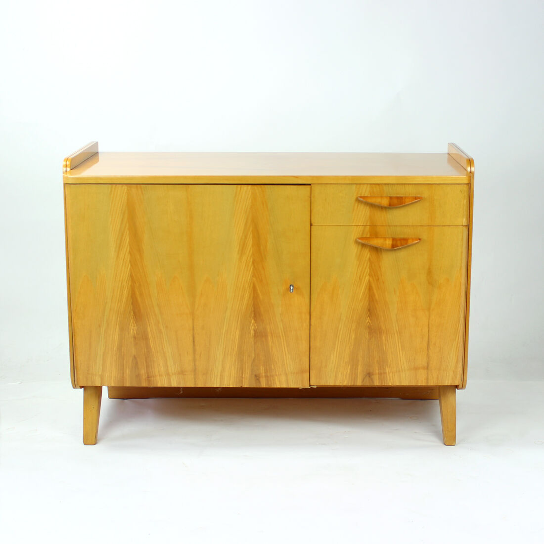 Blond oak sideboard by Tatra, Czechoslovakia, 1966