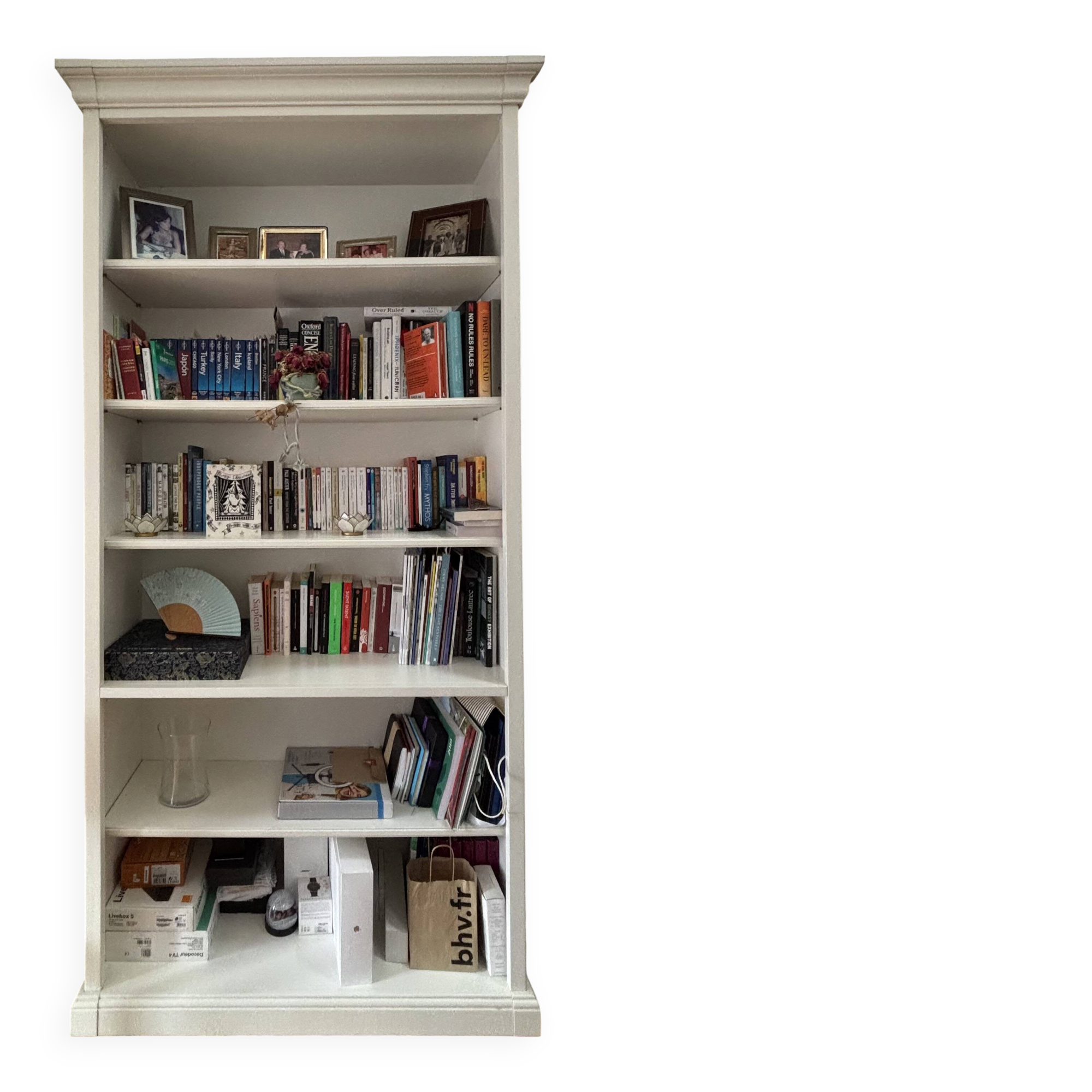 Italian artisan library Selva