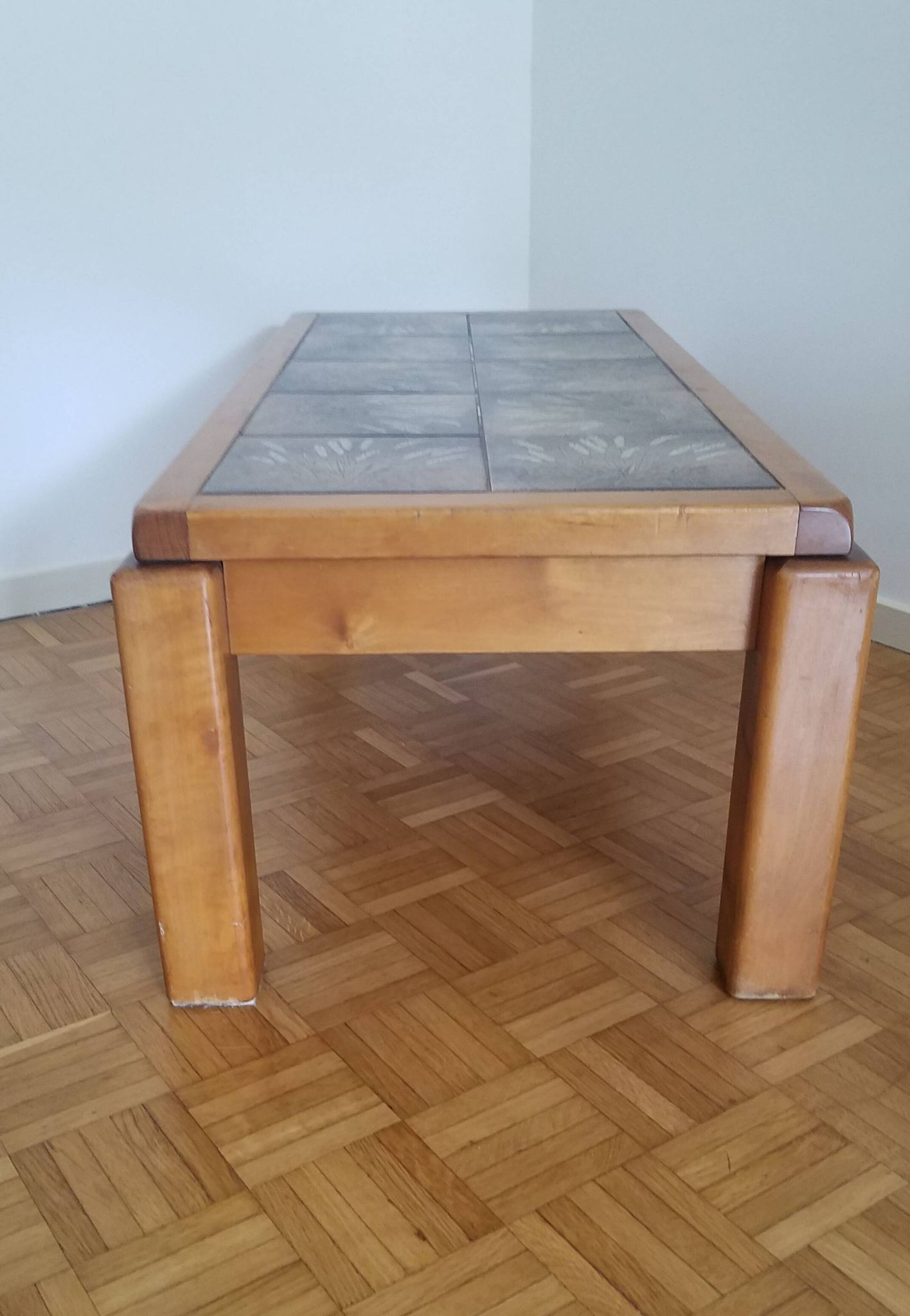 Table basse en céramique