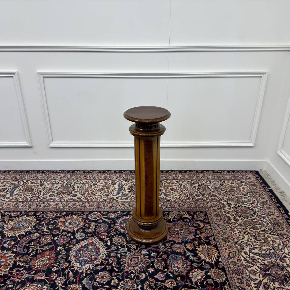 Classic Italian Column Pied de Stalle