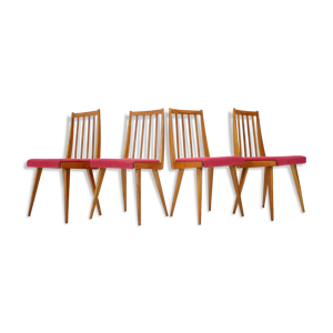 Ensemble de quatre chaises