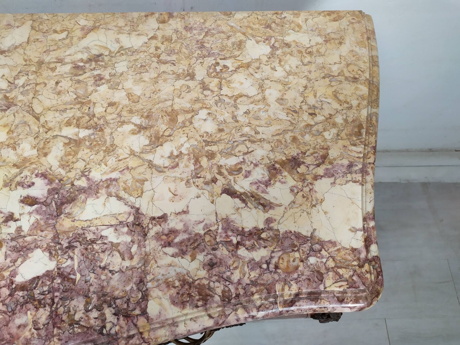 Commode Louis XV galbé