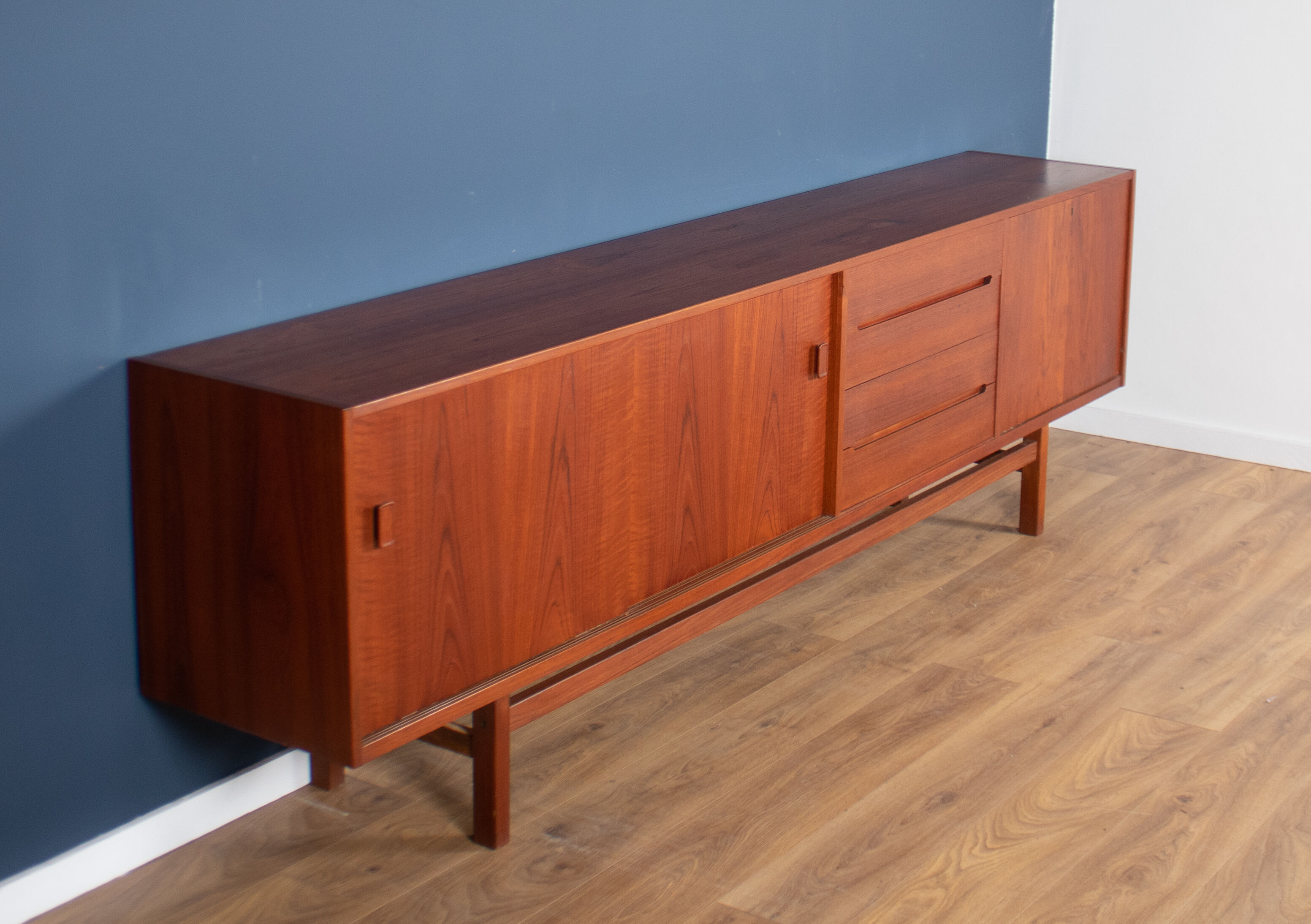 Aril Grande sideboard by Nils Jonsson for Hugo Troeds 1960s