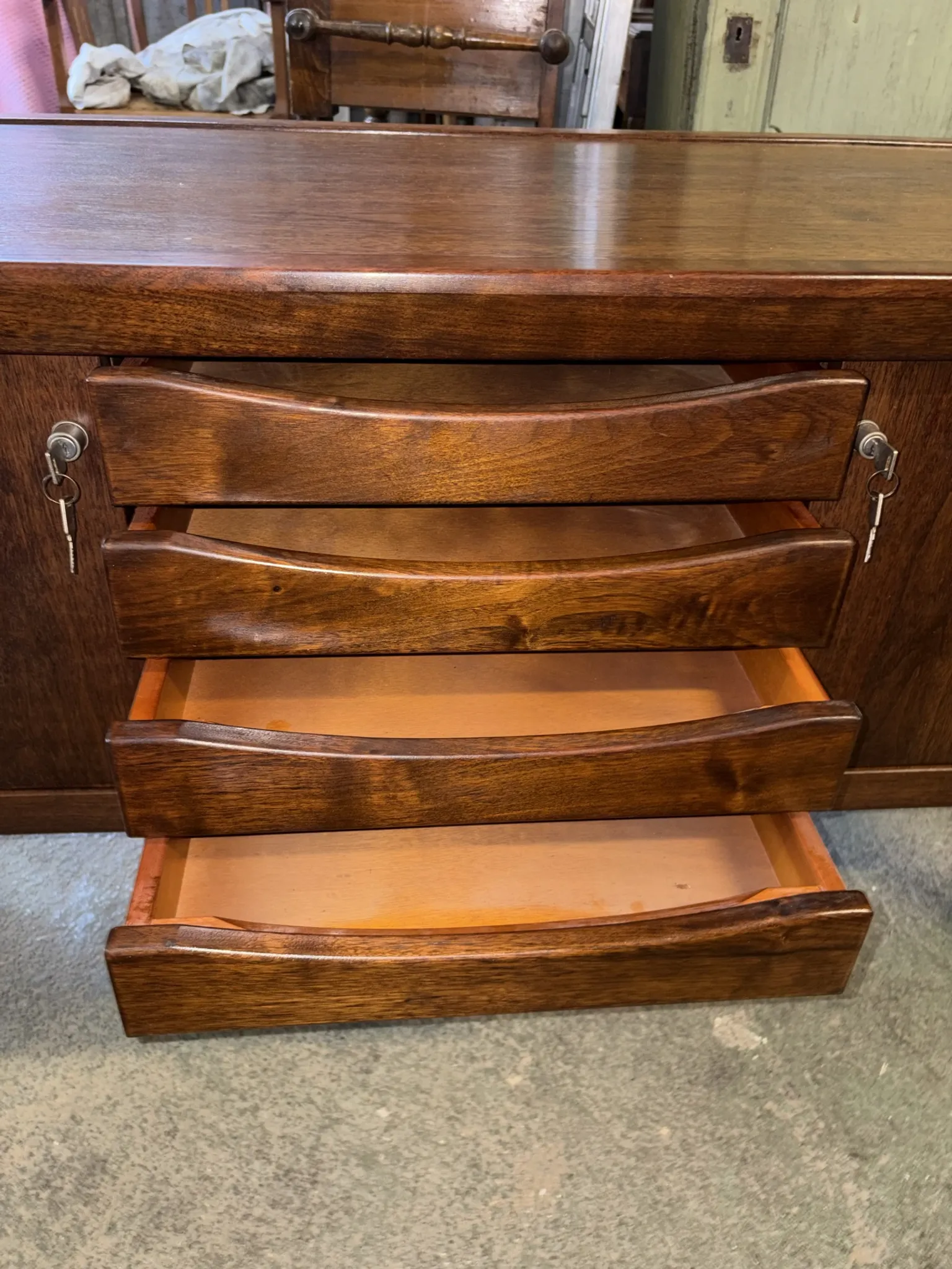 Enfilade en bois