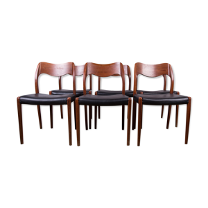Série de 6 chaises teck et skaï, modèle 71 par Niels.O.Moller pour JL Mollers 1960
