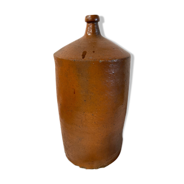 Bouteille en grès vintage