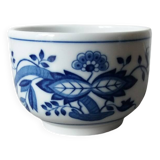 Small Hutschenreuther porcelain sugar bowl, Blue Onion model