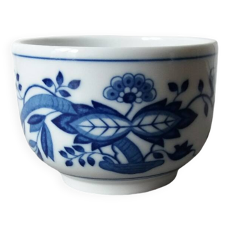 Small Hutschenreuther porcelain sugar bowl, Blue Onion model