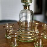 Carafe and its 6 gatsby style glasses