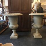 Pair of medicid vasques, cast, exterior